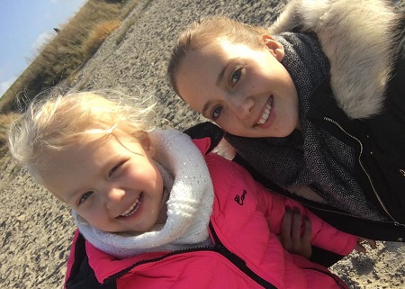 dochter en baby Vanessa